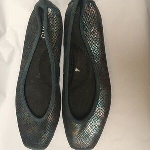Auri teal snakeskin ballet flats